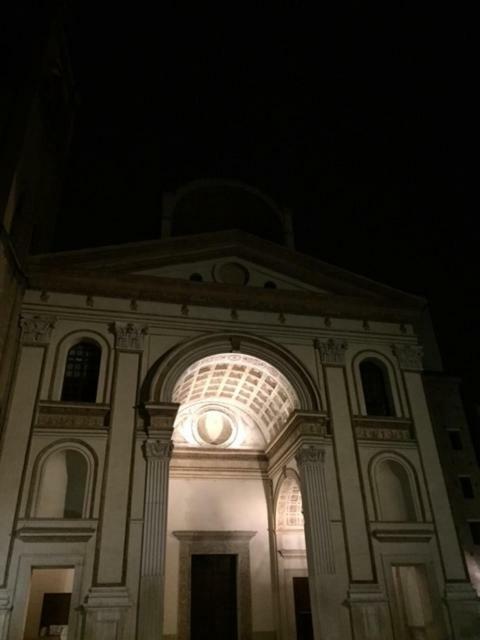 Palazzo Guerrieri Da Fermo Apartamento Mântua Exterior foto